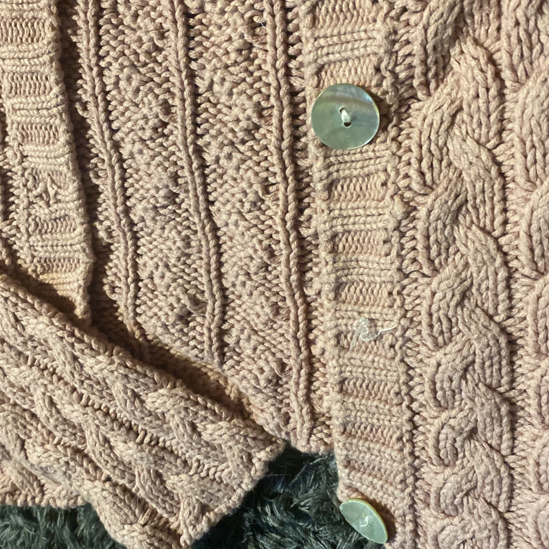 Stickad kofta från pomp de lux  - 90