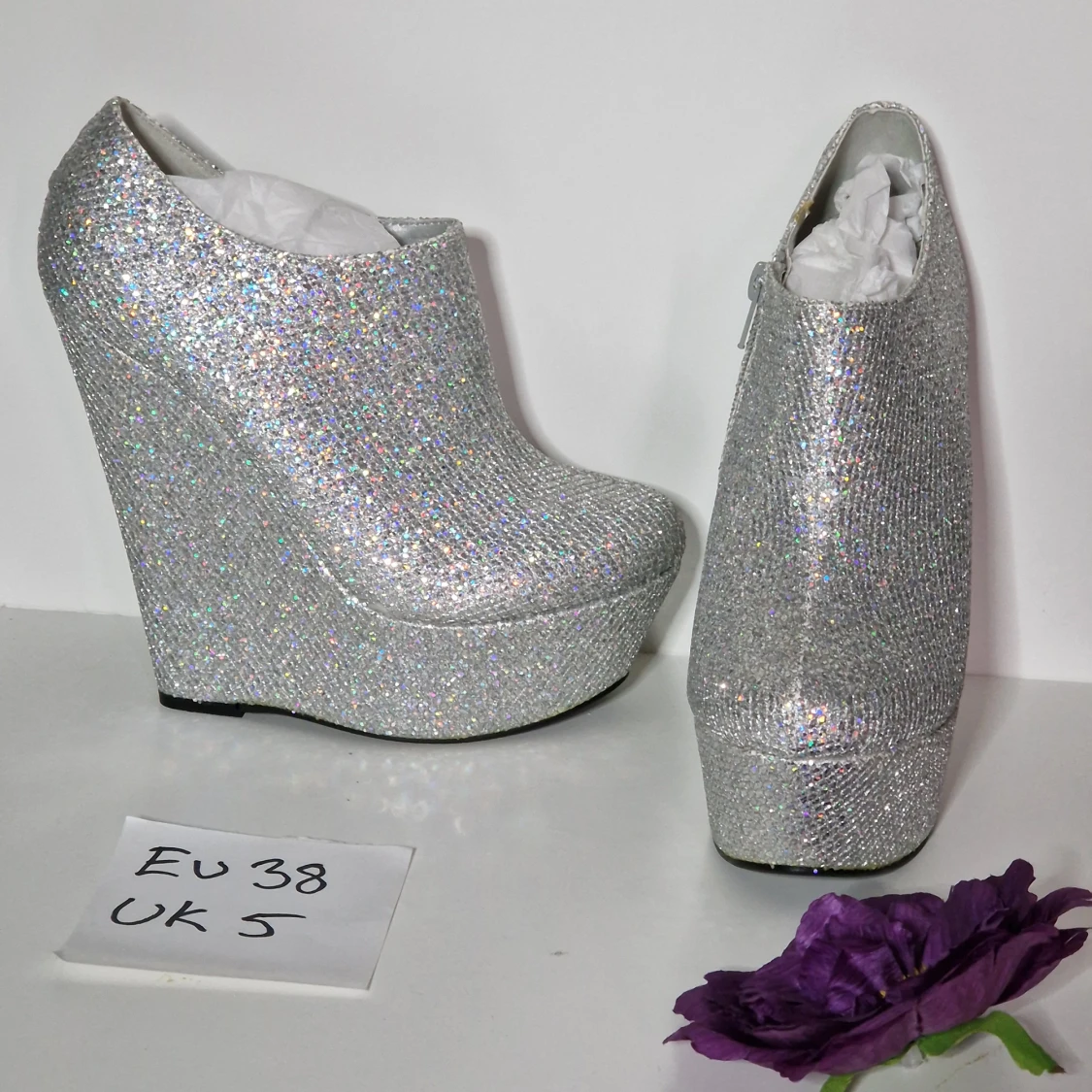 Partyklackar silver holo strl 38