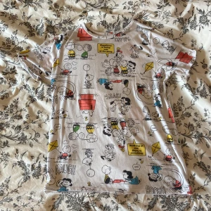 T-shirt  - Snobben T-shirt från Mighty Five. Strl L men känns mer som M. 3 för 2 på allt i min profil 🍓