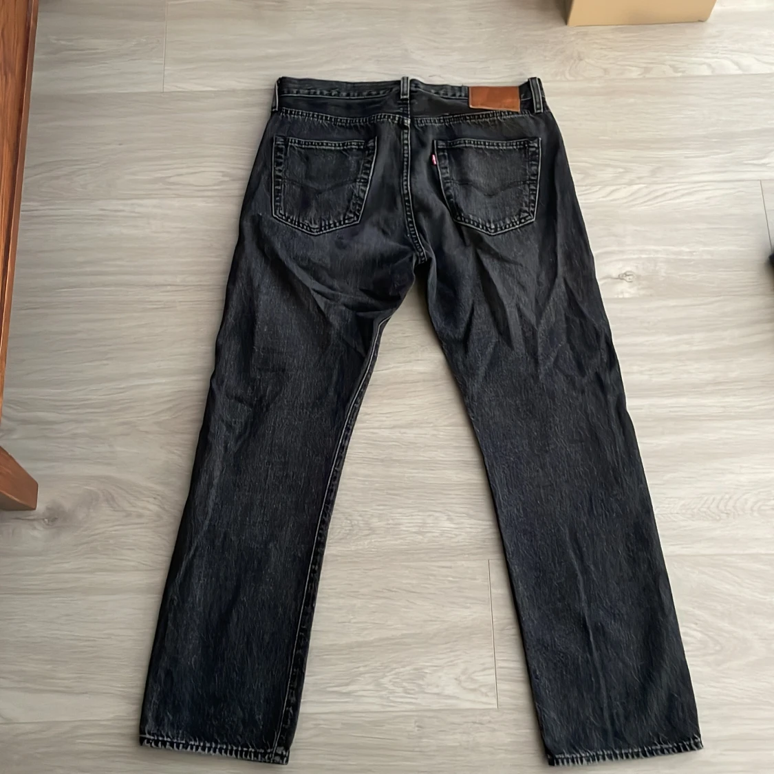 Gråa Levis 501 33/30 - 90
