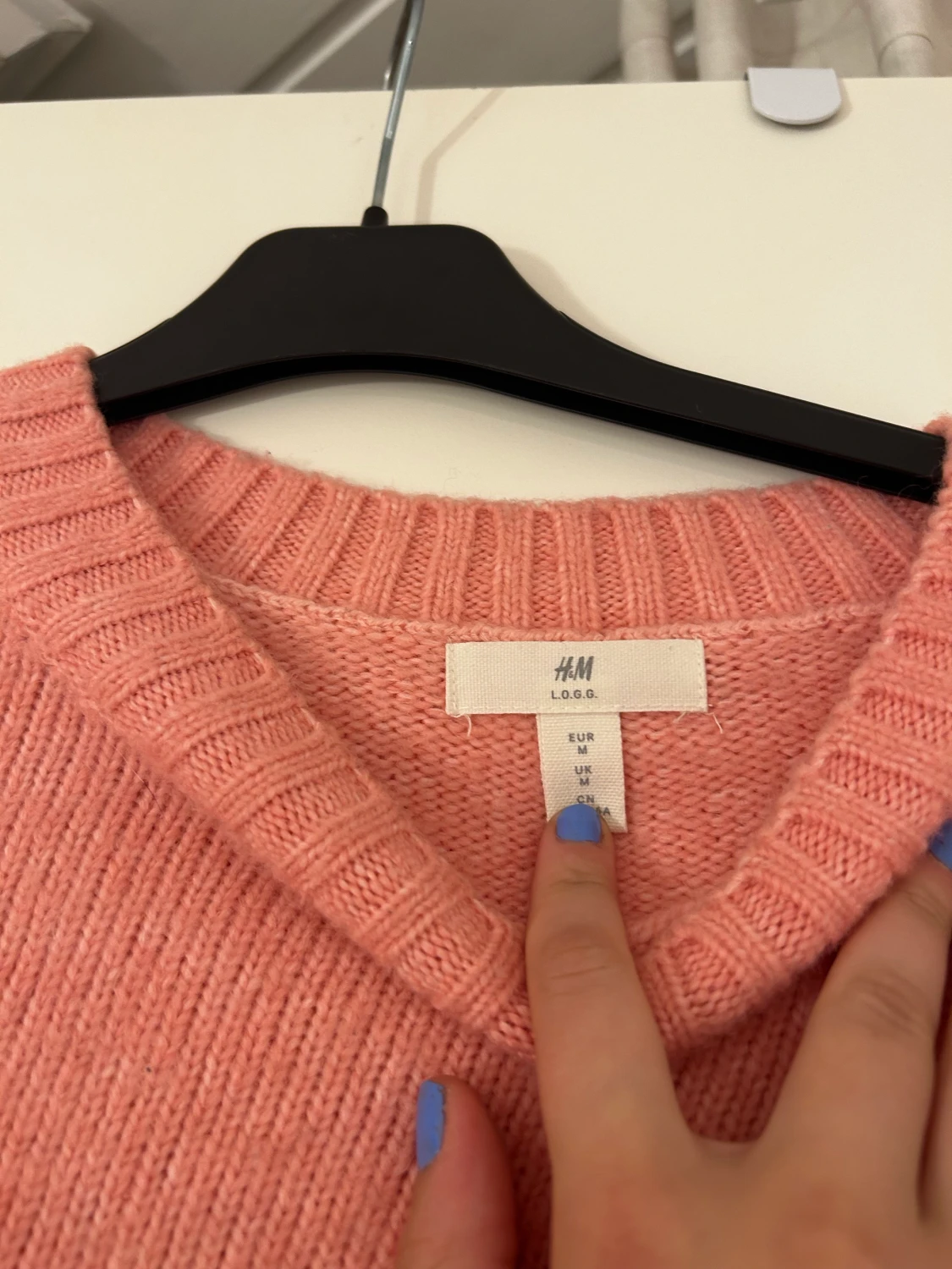 Rosa stickad tröja - 90