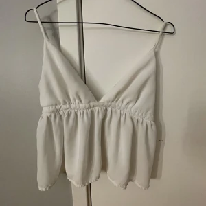 Linne från bikbok  - Gulligt linne från bikbok