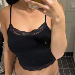 Linne - Jätte fint linne från new yorker💓 spets både över och under🥰 