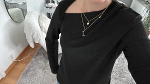 Glittrig tröja  - Jättefin glittrig tröja🙌🏼🙌🏼