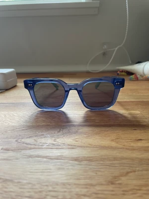 Blåa chimi 04 - Tjena ja säljer ett par blåa chimis 04, jag säljer pga de kommer inte till så mycket användning längre. Inga skador på de, box o allt tillkommer. Ja står självklart för frakten! Ja kan oså mötas upp. Kom privat för frågor, bilder eller intresse!