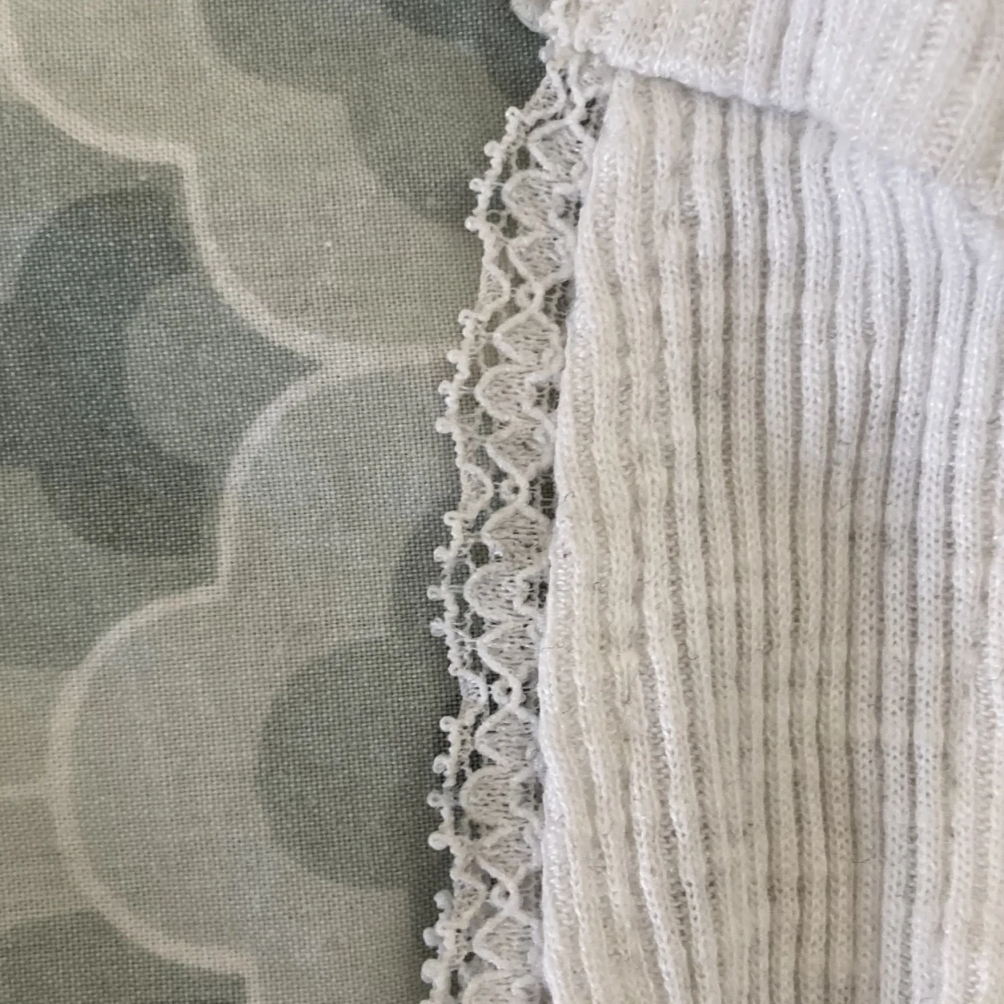 Vitt linne med spets - 91