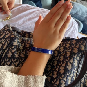 Armband  - Handgjort  köpt i Italien 