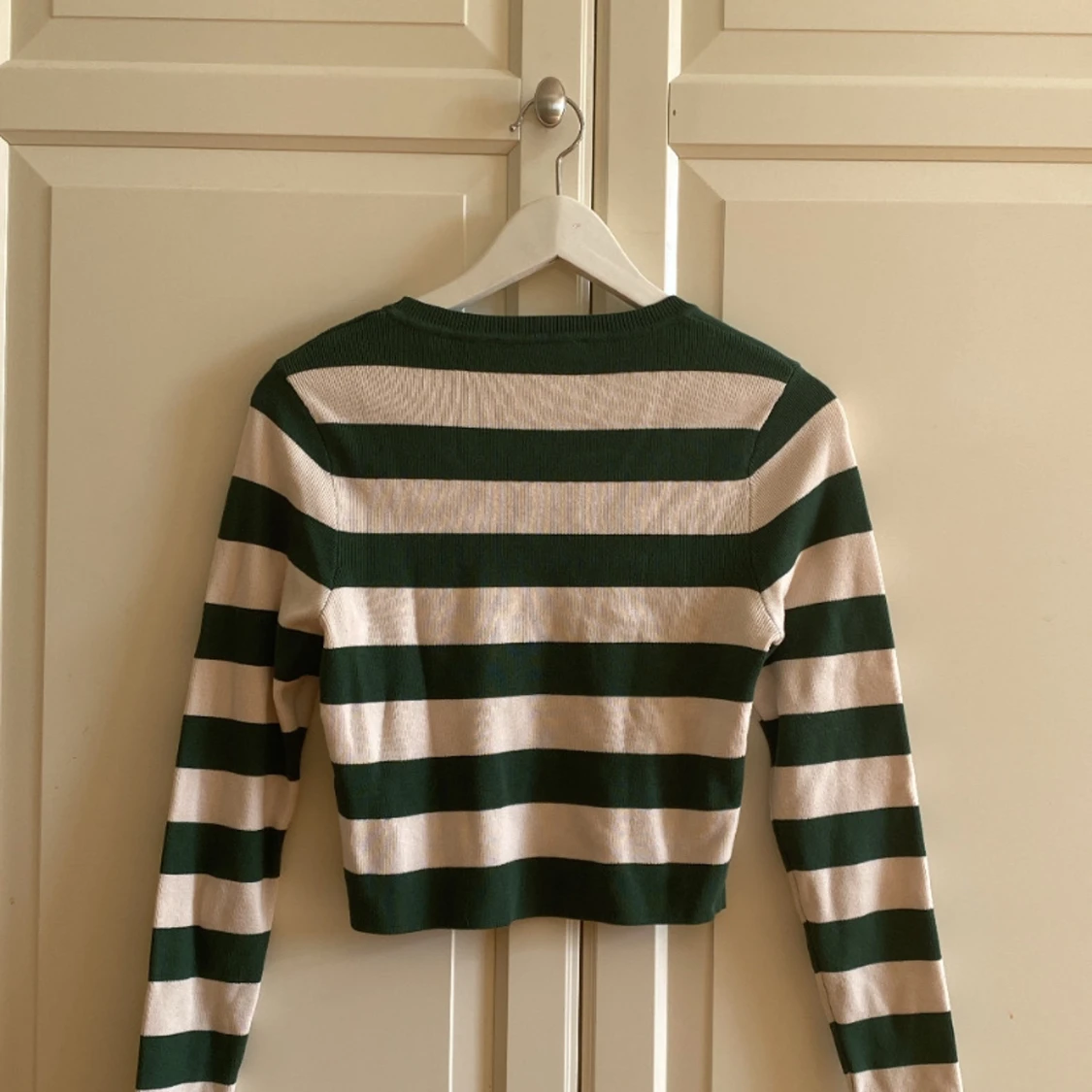 Vit/grön randig tröja från Zara - 90