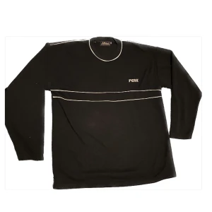 peak performance  - helt oanvänd och köptes ny. har legat i en källare så den ser lite smutsig ut men inget som inte en tvättmaskin löser. pris kan diskuteras. sitter mer som en L