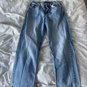 ALDRIG ANVÄNDA  Raka jeans från collision. Köpta på asos. Aldrig använt pga fel storlek 