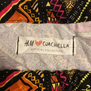Coachella H&M väska - Coachella H&M väska. Använd 1 gång.