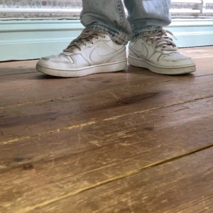 Nike skor  - Bra skick haft i typ 3/4 månader, äkta såklart✨ priset kan diskuteras 