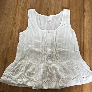 Topp - Topp från Chica London st XS, fint skick. 60 kr.
