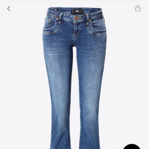 Ltb jeans - Säljer dessa ltb jeans i modellen valerie då jag köpte fel storlek.💘 De är i super bra skick. Köpta de här på Plick men aldrig använda hos mig💕