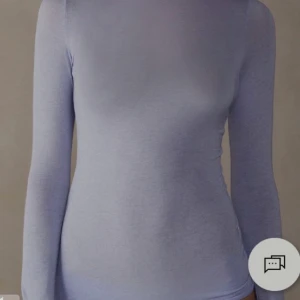 Ljus lila intimissmi tröja - Säljer min lila intimissmi telja i kashmir då den inte kommer till användning💗