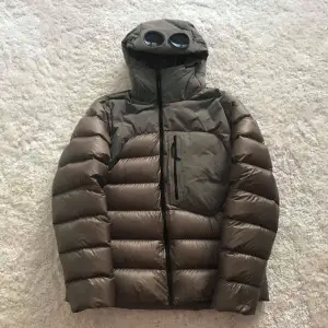 CP company jacket Size L/XL Authentic Khaki