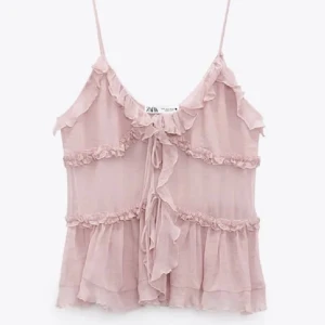 Zara linne  - Gulligt rosa zara linne strl M (mer som S), inte mkt använt denna sommar. 330kr 💓