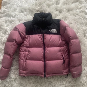 The North face jacka - I väldigt bra skick, Nypris cirka 3000kr Mitt pris 1200