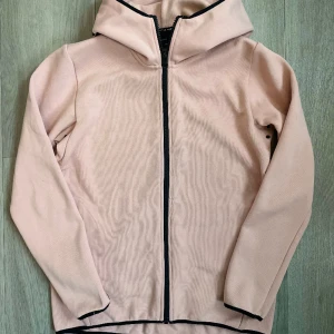 Tröja  - Använd fåtal gånger.  Dusty rose