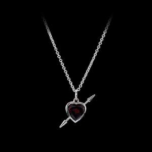 sjukt snyggt halsband från Maria Nilsdotter i silver med en röd Sten❤️💘Längd 45cm❤️ Nypris 4295kr ❤️ 