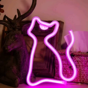 Ledlampa - En söt katt ledlampa i rosa färg! Är använd men det är inget som märks på något sätt🥰