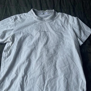 Calvin Klein T-shirt - T-shirt som inte används längre