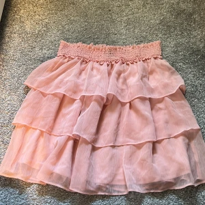 Kjol - Kjol från HM storlek S, pris 100 kr köparen står för frakten🌸