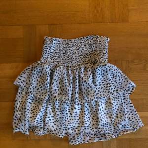 Volang kjol perfekt till sommaren 💓