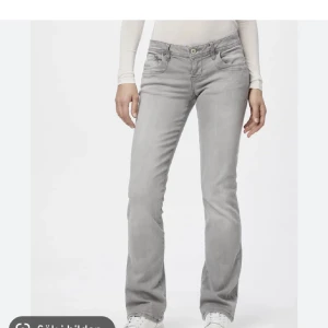 Ltb Valerie Jeans Bootcut - Säljer dessa jeans helt nya med prislapp på. Har ett par i storlek  27/36 och andra i 28/34. Priset är diskuterbart vill få sålt snabbt