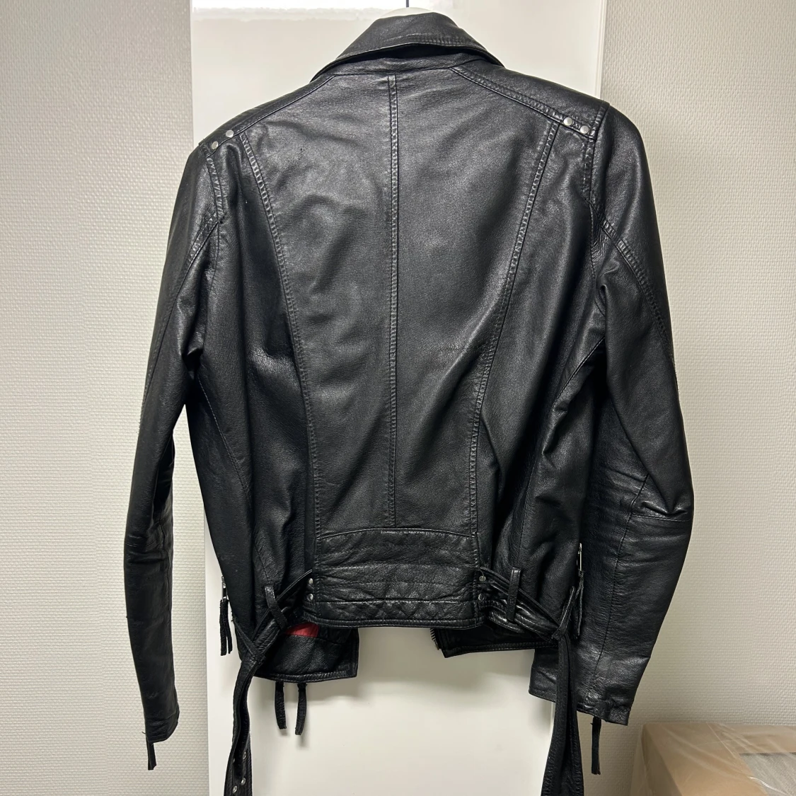 Äkta skinnjacka  - 90