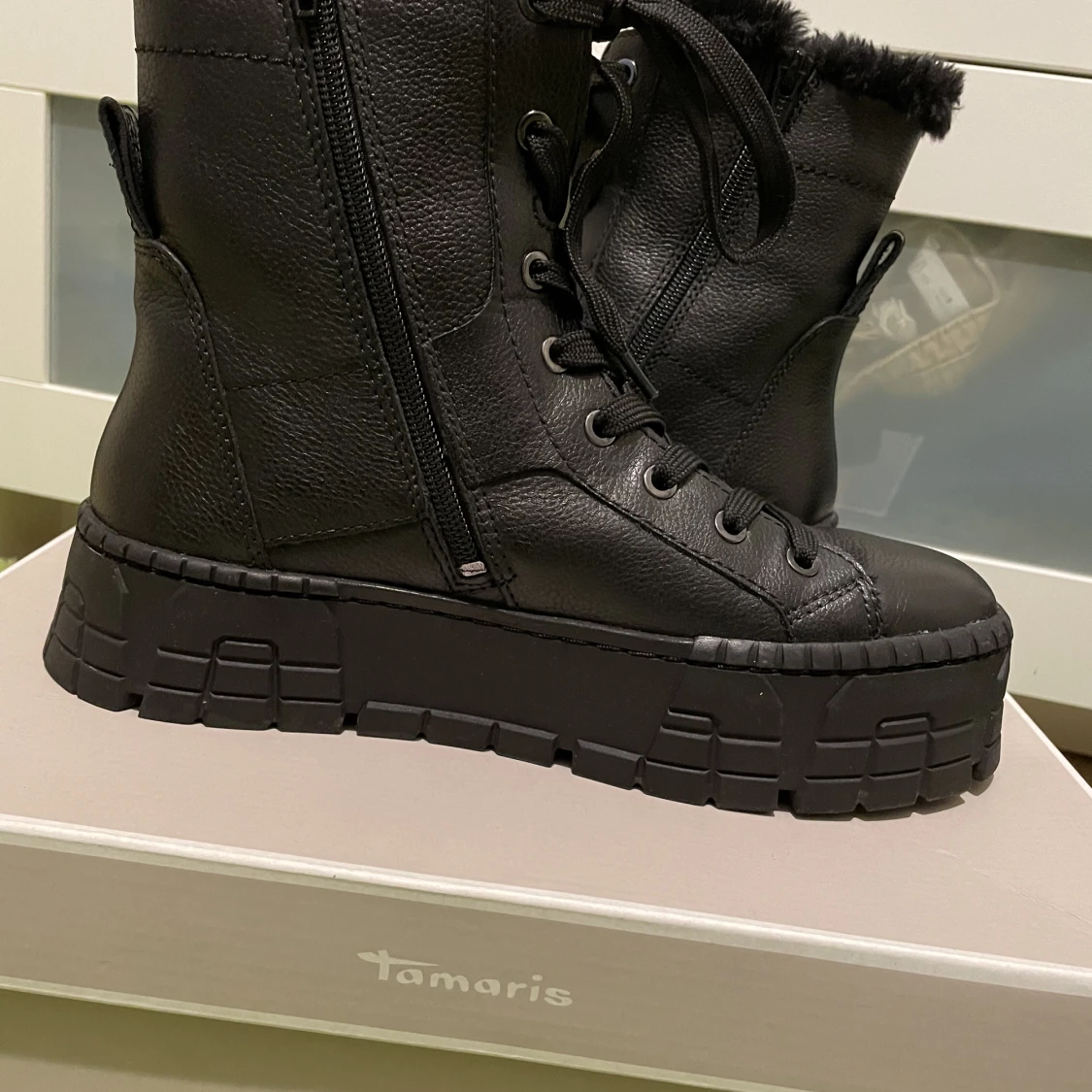 Black Tamaris boots  - 91