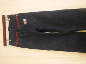 Vintage jeans - Vintage jeans från ball Mörk denim med dragkedjor i sidan