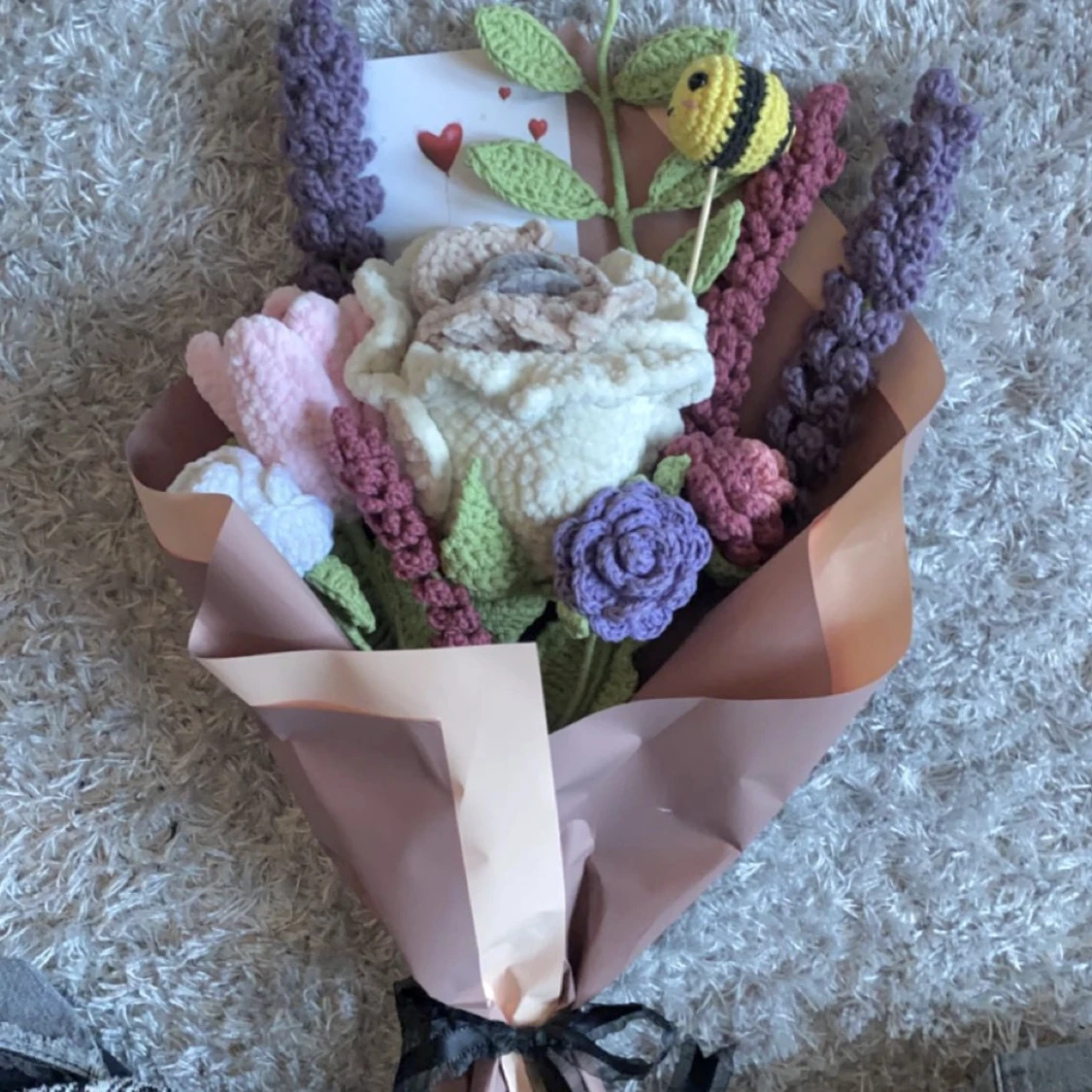 Beställningsvara - Virkade blommor/bukett - 90