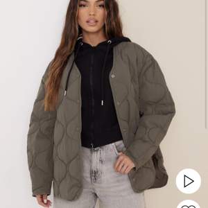 Oversize quilted jacka 