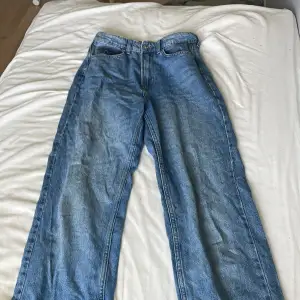 Blåa jeans 70kr+frakt
