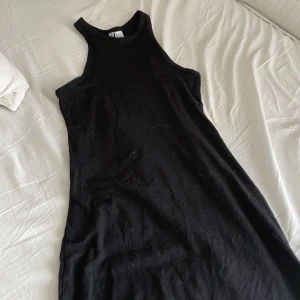 Klänning  - Fårn hm nästan aldig använd