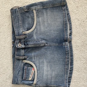 Diesel kjol - Superfin diesel kjol i stolek 34-36. Nypris 1600kr💕