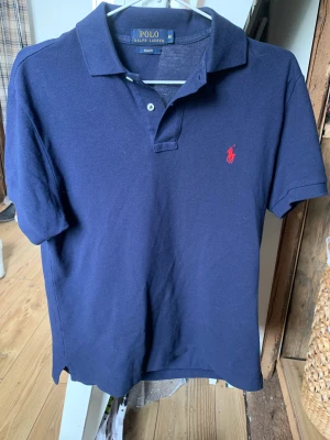 Pike - Pike tröja storlek M