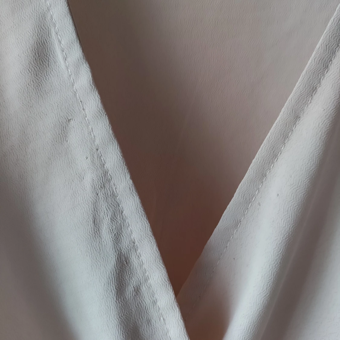 Rosa blus med indragen midja - 91