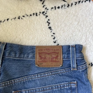Levis jeansshorts 501 - 501or😍😍 Midjemått 80cm