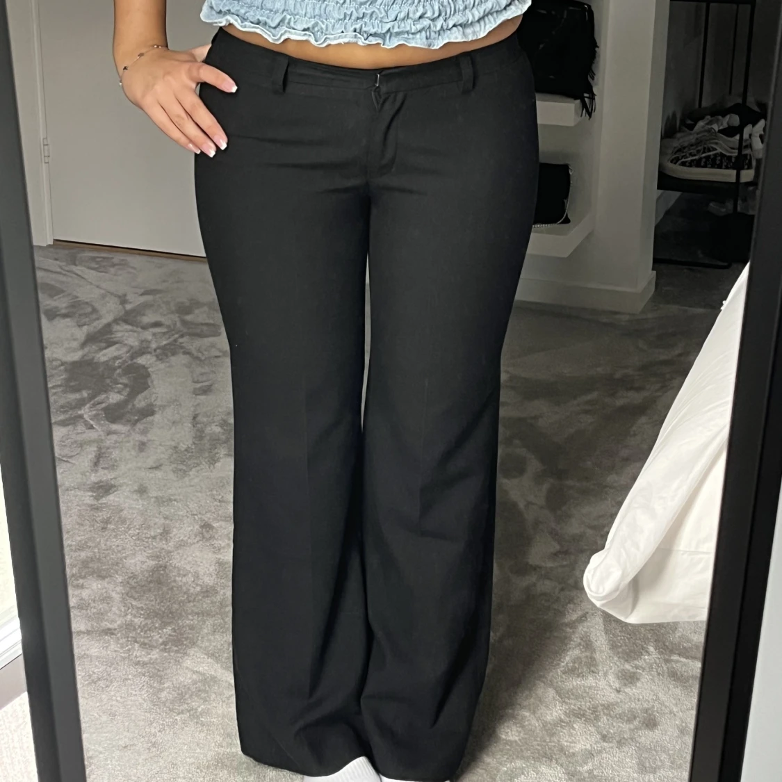 Lågmidjade kostymbyxor 