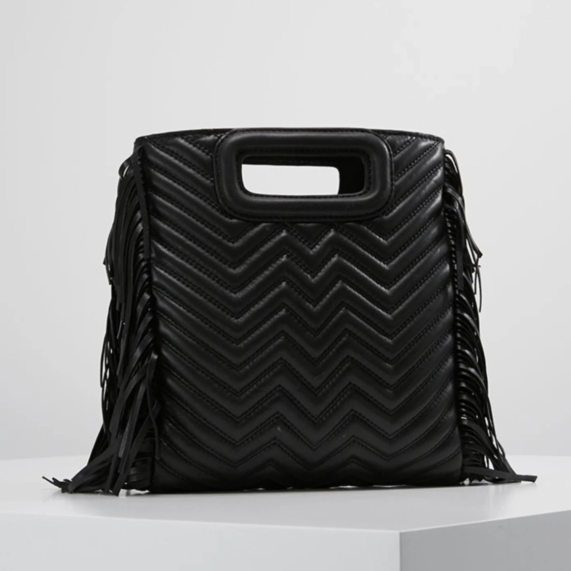 Maje väska i läder  - 90