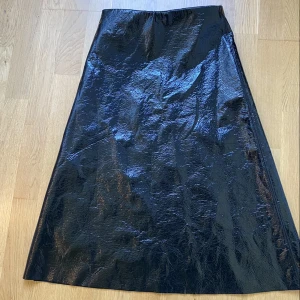 Lack kjol - Kjol från Gina. Pris diskuterbart👍