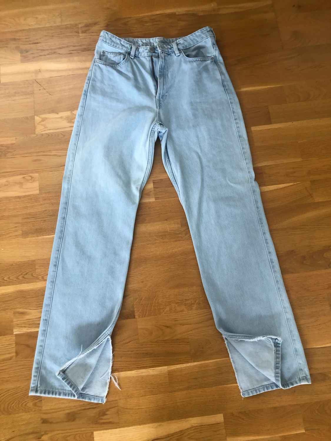 Ljusa jeans 29