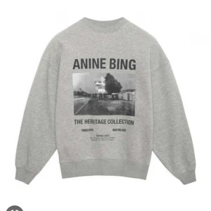 SÖKER Anine Bing crewneck  - Jag söker denna crewneck från Anine Bings Heritage collection. Storlek S, M eller L kan bli aktuellt beroende på passform. Kontakta mig om du har någon till salu! 