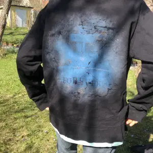 Shit cool zipup hoodie med print