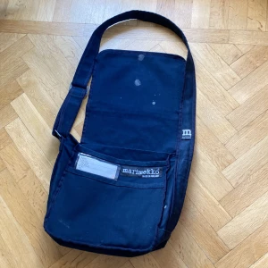 Marimekko messenger bag - Axelremsväska från marimekko säljs i befintligt skick