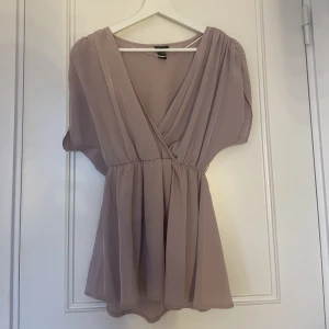 Blus - En jätte fin blus från H&m i storlek 34