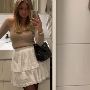 Stickad topp - Fin ribbad tröja med båt rigning💕 