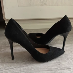 Stilettklackar - Helt nya oanvända klackskor från Even&ODD i storlek 36